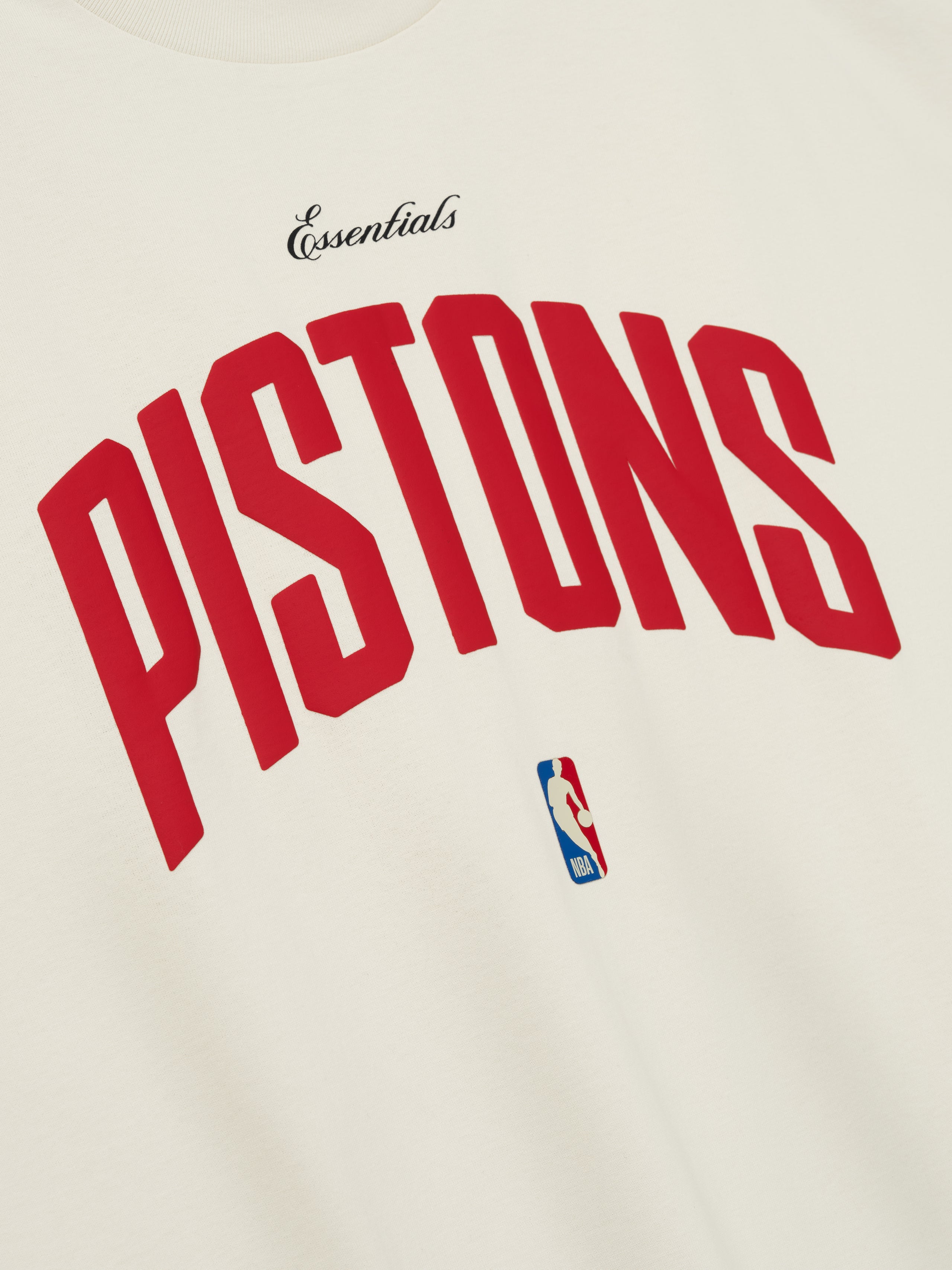Pistons 90s Tee