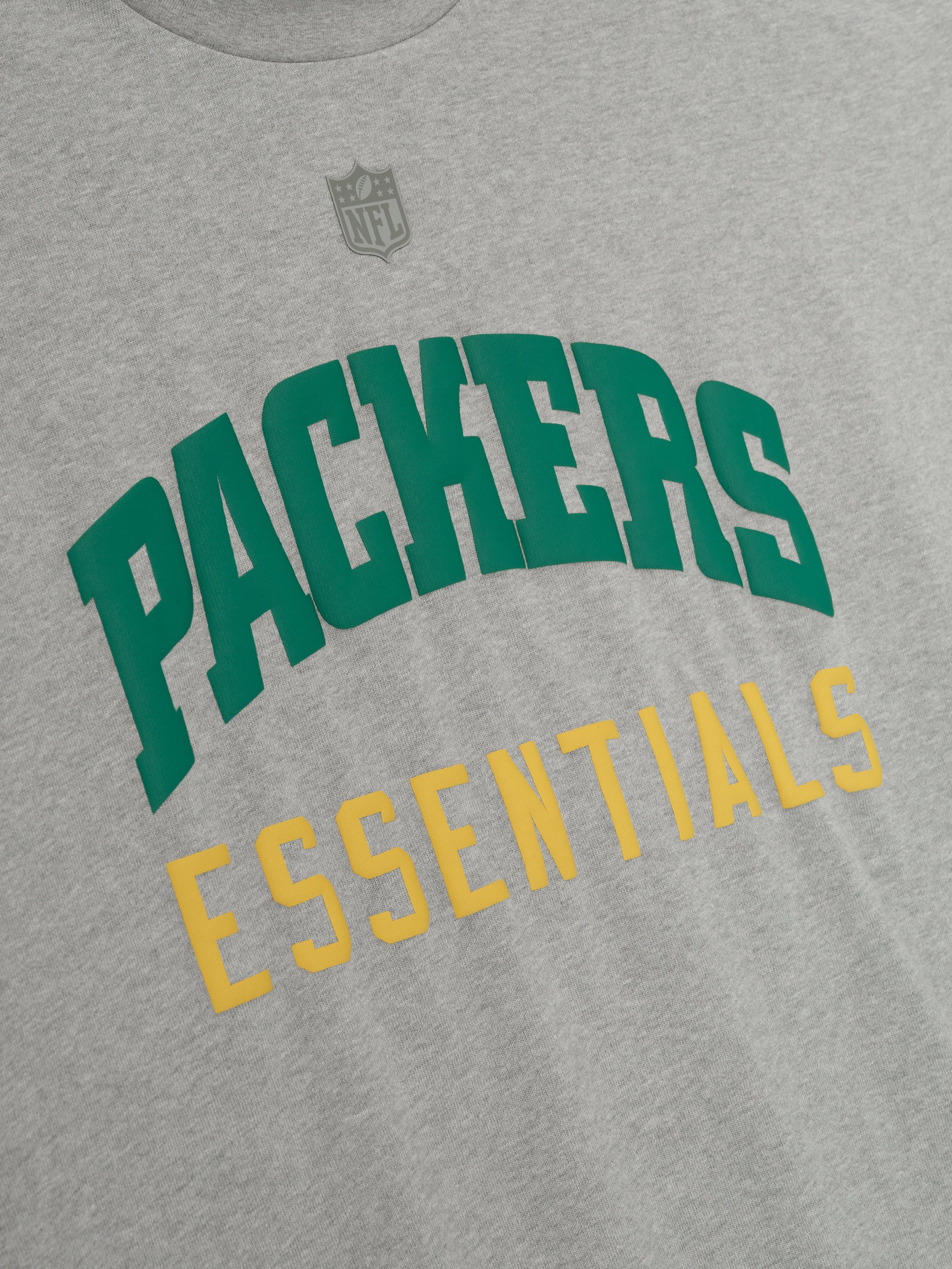 Packers 90s 3/4 Sleeve Football Tee