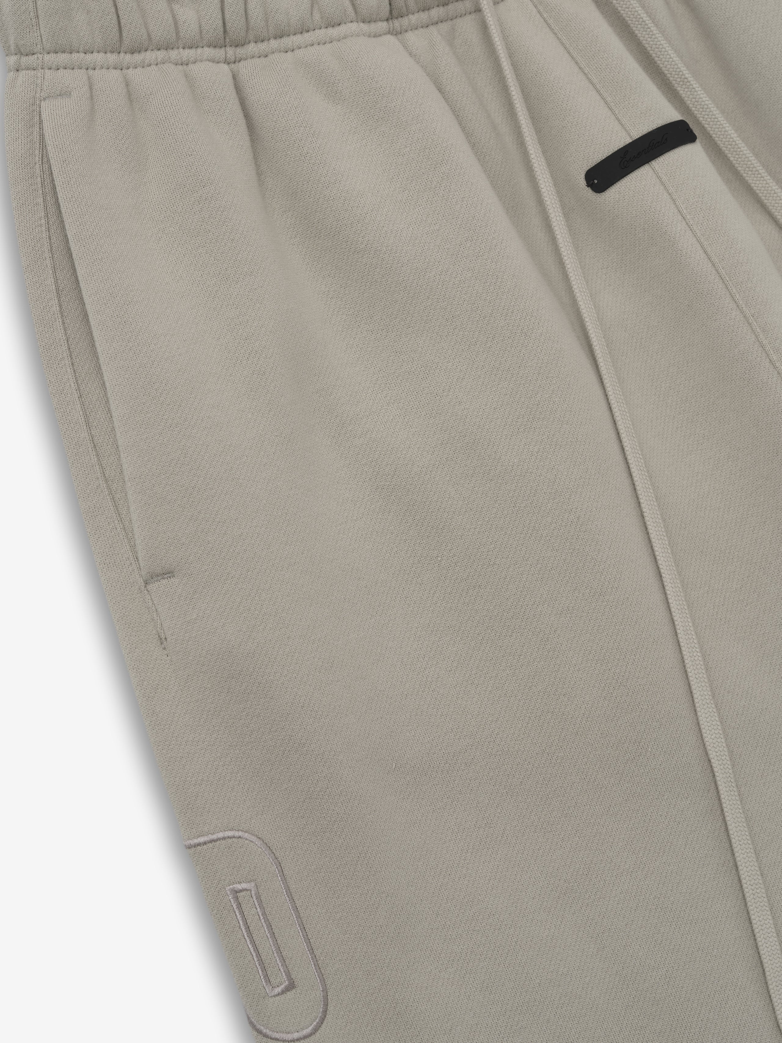 Active Trace Relaxed Sweatpant