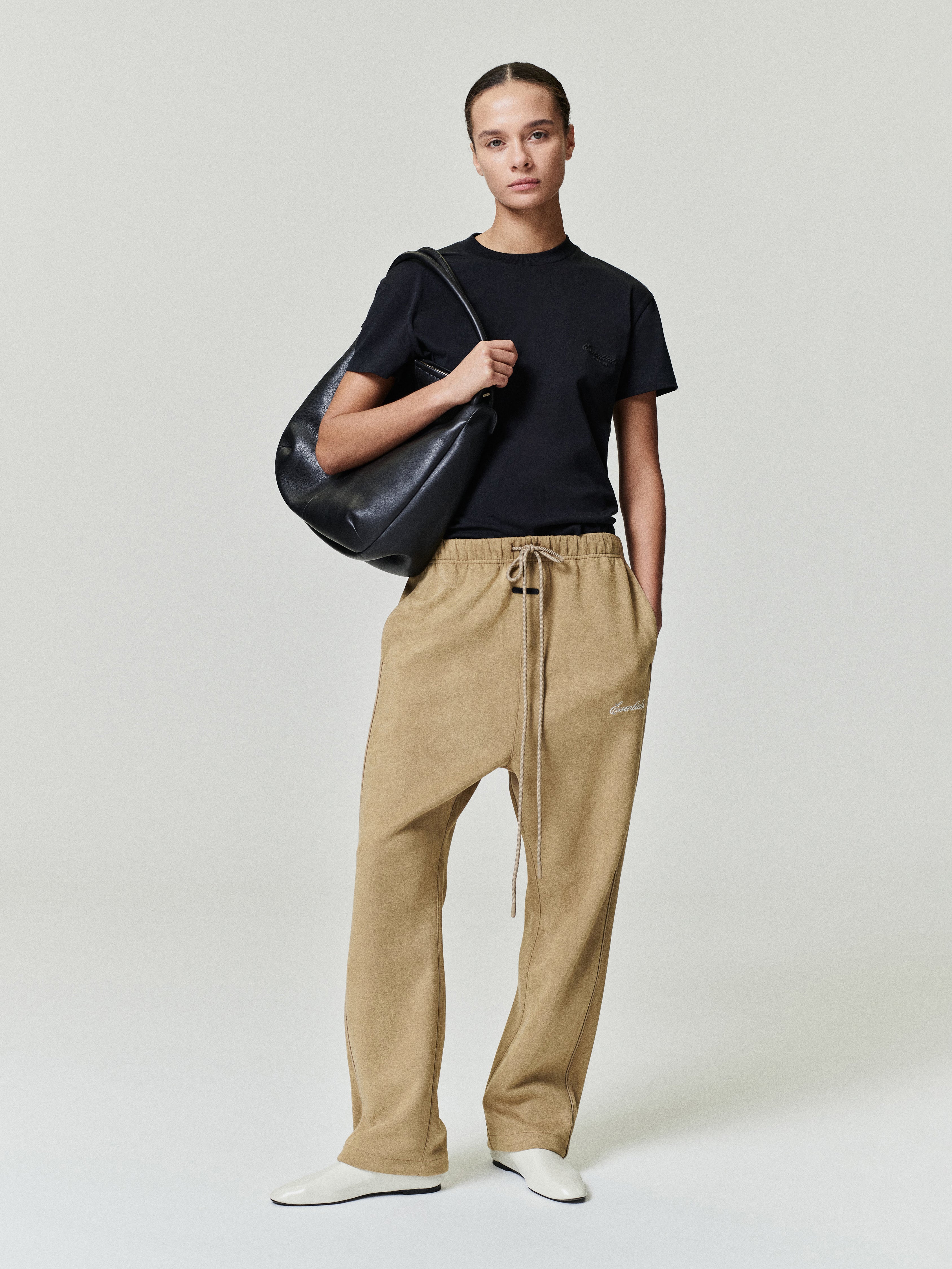 Womens Suede Fleece Signature Relaxed Pant